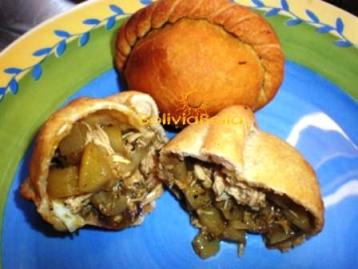 bolivia food recipes empanada frita de pollo bolivia food recipes empanada frita de pollo