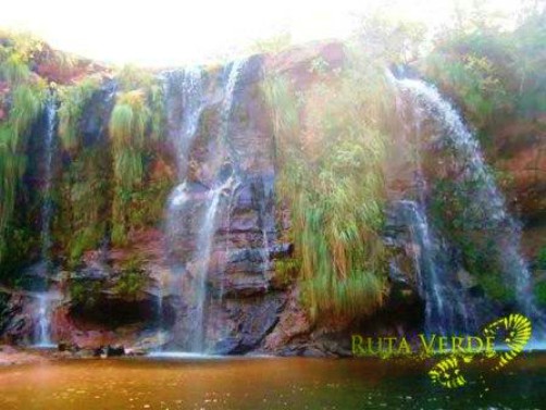 samaipata bolivia cuevas waterfalls