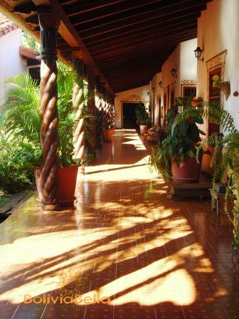 Bolivian Houses. Bolivian Traditions. Typical Bolivia Homes and Dwellings