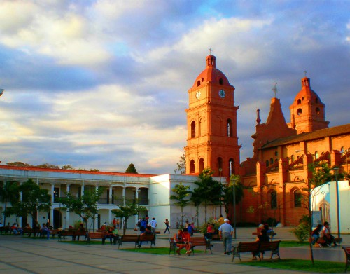 plazas and parks santa cruz bolivia