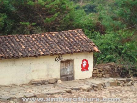 La Ruta del Che Amboro Tours