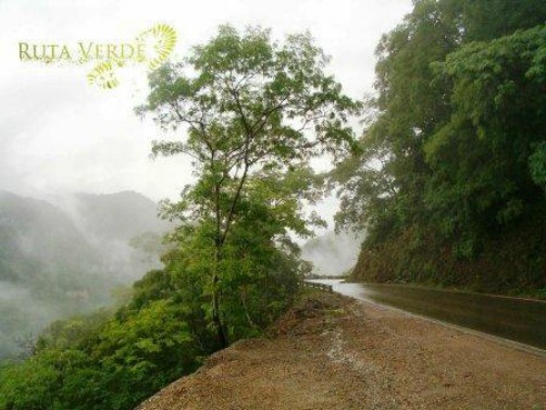 Road to Samaipata, Bolivia