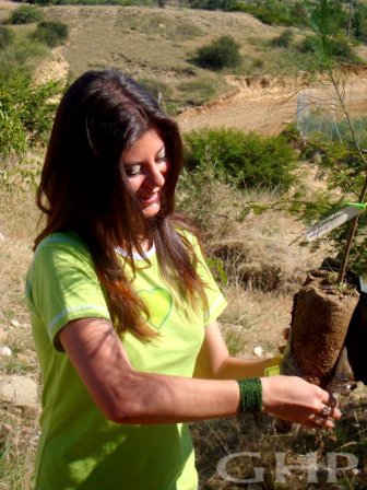 Planting trees with Greenhearts Project