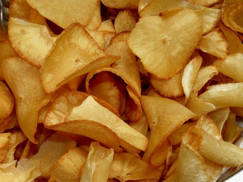 Bolivian Food and Recipes - Chipilo de Yuca - Yucca Chips Bolivian Food and Recipes - Chipilo de Yuca - Yucca Chips